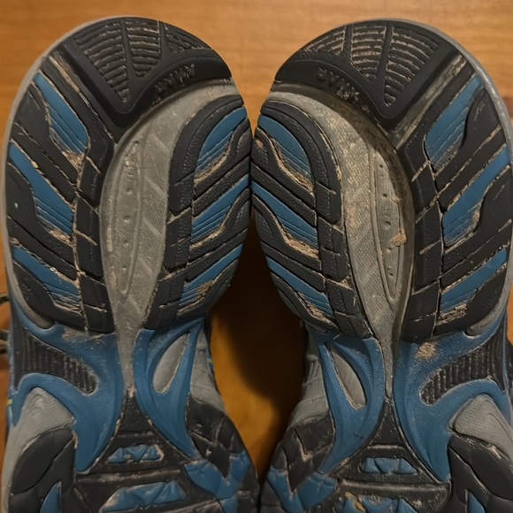 ASICS Gel Venture 4 Women's Size 9.5 - Picture 6 of 9